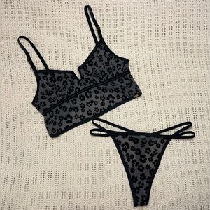 PINK | Pink Women’s Bra & Thong Set Combo | Unworn | Size: XS